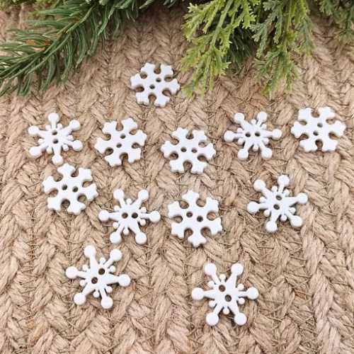Christmas TINY Snowflake Winter Buttons - The Homespun Loft