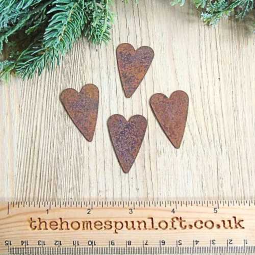 4cm Rusty Tin Primitive Heart - The Homespun Loft