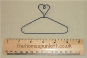 4" Heart Wire Quilt Hanger