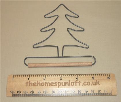 4" Tree Wire Quilt Hanger With Wooden Dowel