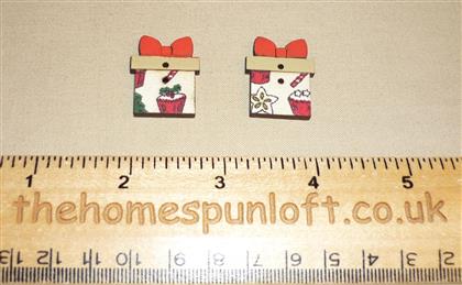 Pair of Christmas Presents Wooden Button Pack