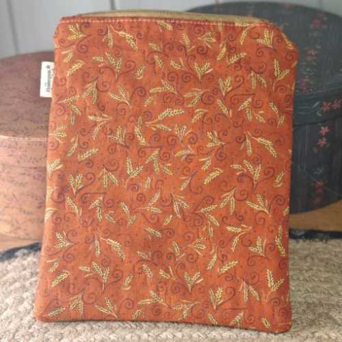 Autumn Quilted Fabric Bag with Zip - The Homespun Loft