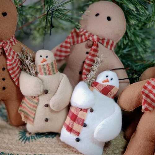 5" Handmade Snowman Christmas Tree Decoration - The Homespun Loft