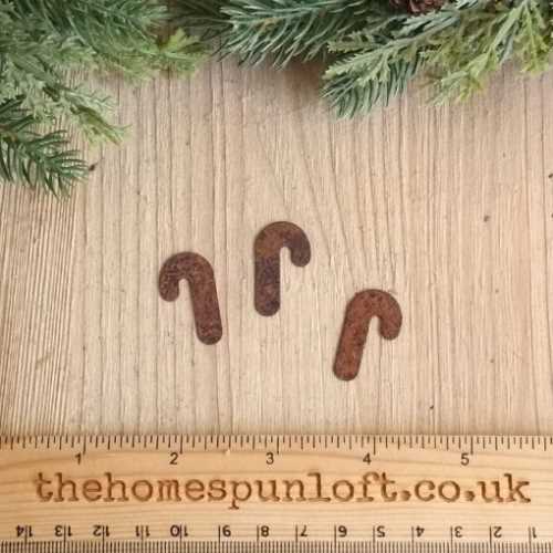 2.5cm Rusty Tin Primitive Christmas Candy Cane - The Homespun Loft
