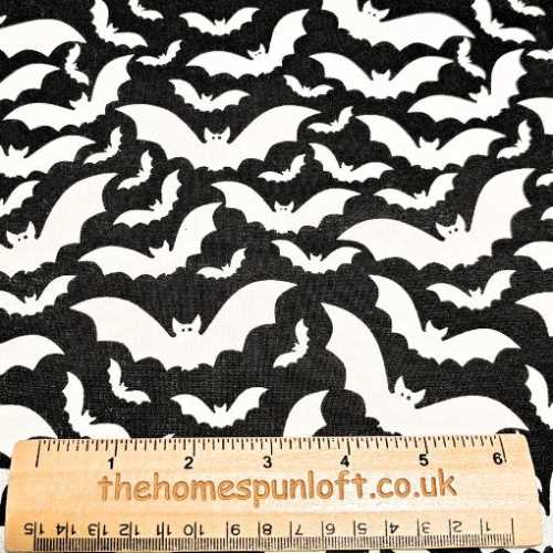 FQ YARD Spooky Halloween Bat Fabric - The Homespun Loft