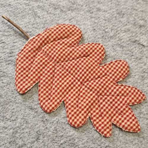 Handmade Homespun Quilted Fabric Oak Leaf Autumn - The Homespun Loft