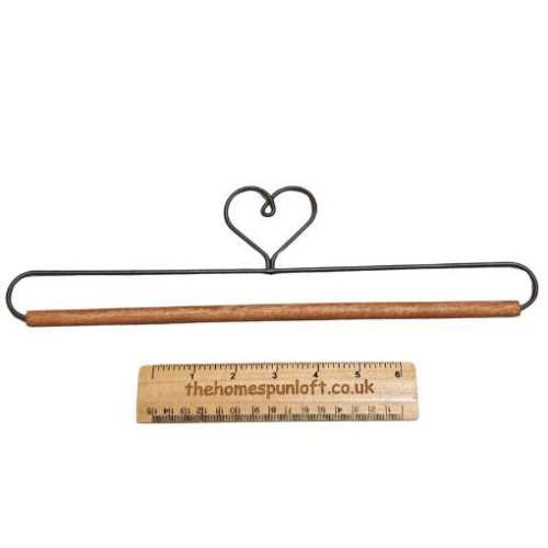 12" Heart Wire Quilt Hanger With Wooden Dowel - The Homespun Loft