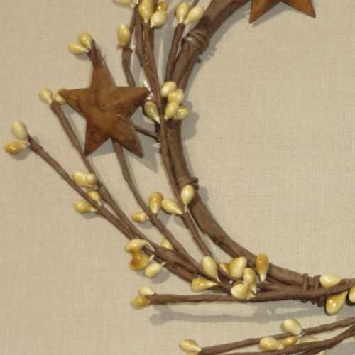 5" Vanilla Pip Berry Candle Ring with Rusty Stars - The Homespun Loft