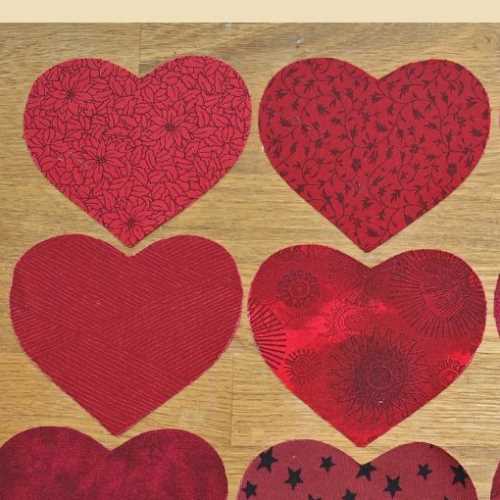 16 Barn Red/Burgundy Fabric Heart Die Cut Shapes - The Homespun Loft