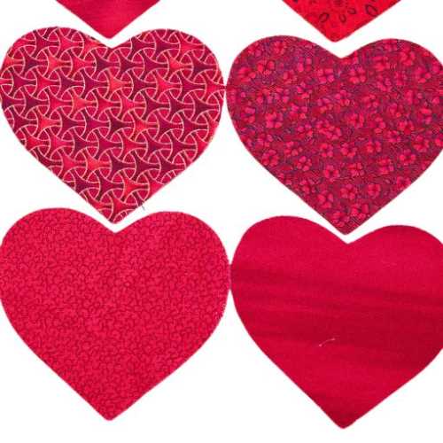 16 Barn Ruby Reds Fabric Heart Die Cut Shapes - The Homespun Loft