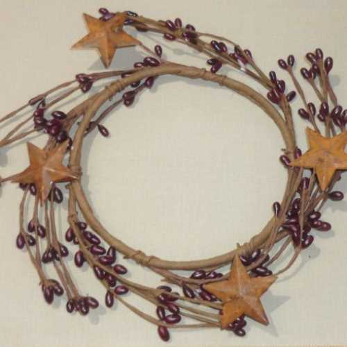 5" Burgundy Pip Berry Candle Ring and Rusty Stars - The Homespun Loft