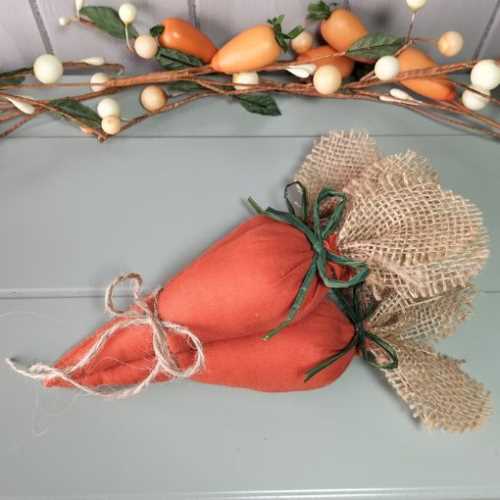 Bunch of 3 Primitive Spring Carrot Bowl Fillers - The Homespun Loft