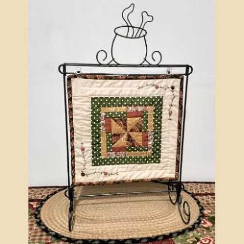 Halloween Witches Cauldron Quilt Stand TOPPER - The Homespun Loft