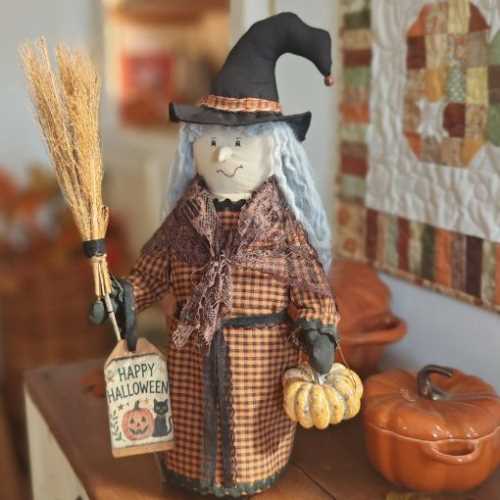18" OOAK Handmade Primitive Halloween Witch - The Homespun Loft