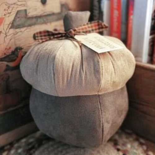10" Large Primitive Handmade Autumn Acorn - The Homespun Loft