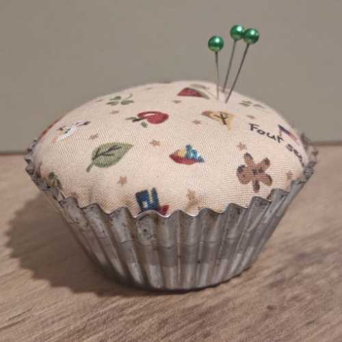 Four Seasons Pin Cushion in Vintage Tart Tin - The Homespun Loft