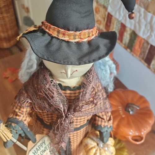 18" OOAK Handmade Primitive Halloween Witch - The Homespun Loft