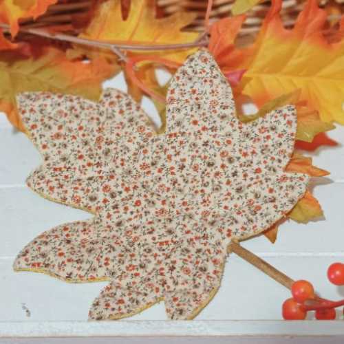 Handmade Quilted Fabric Maple Leaf Autumn - The Homespun Loft