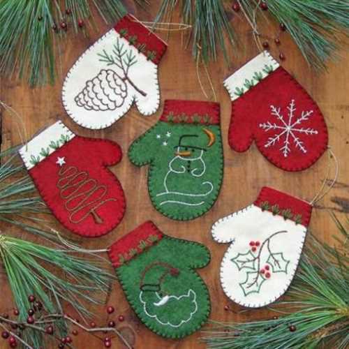 Mitten Ornaments Kit by Rachel's of Greenfield - The Homespun Loft