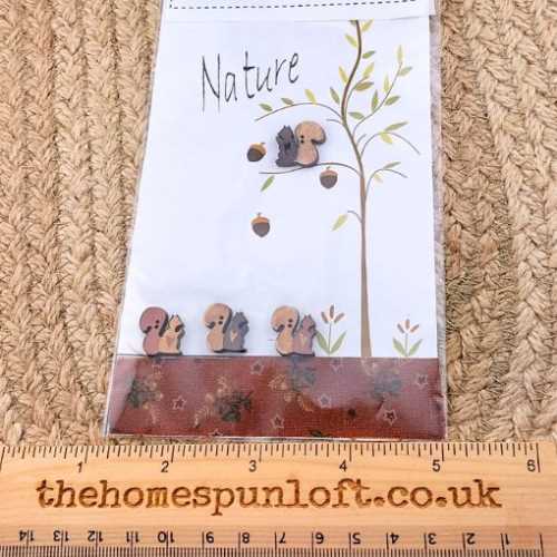 Autumn Set of 4 Squirrel Buttons - The Homespun Loft