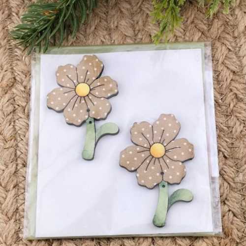 Pair of Flower Wooden Sew Thru Buttons - The Homespun Loft