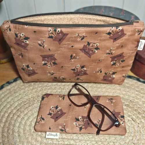 SET Primitive Zipped Bag and Glasses Case - The Homespun Loft