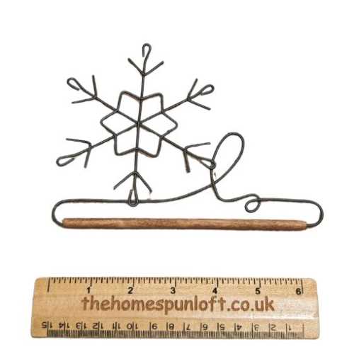 6" Snowflake Wire Quilt Hanger with Wooden Dowel - The Homespun Loft