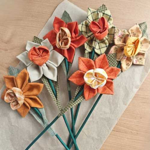 Primitive Country Fabric Daffodil Flower Bouquet 1 - The Homespun Loft