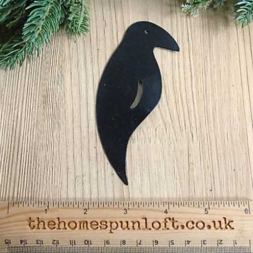 11.5cm Primitive Black Tin Crow for Crafting - The Homespun Loft