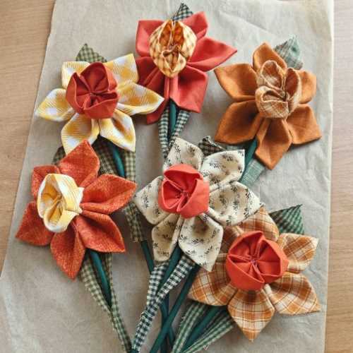 Primitive Country Fabric Daffodil Flower Bouquet 3 - The Homespun Loft