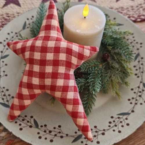 8" Primitive Homespun Check Star Bowl Filler - The Homespun Loft