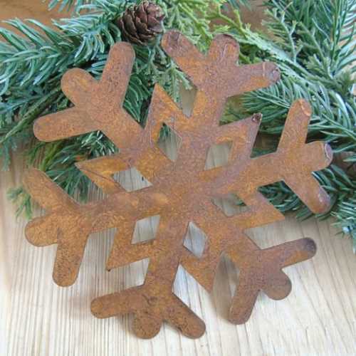 Rusty Tin Primitive Snowflake - The Homespun Loft